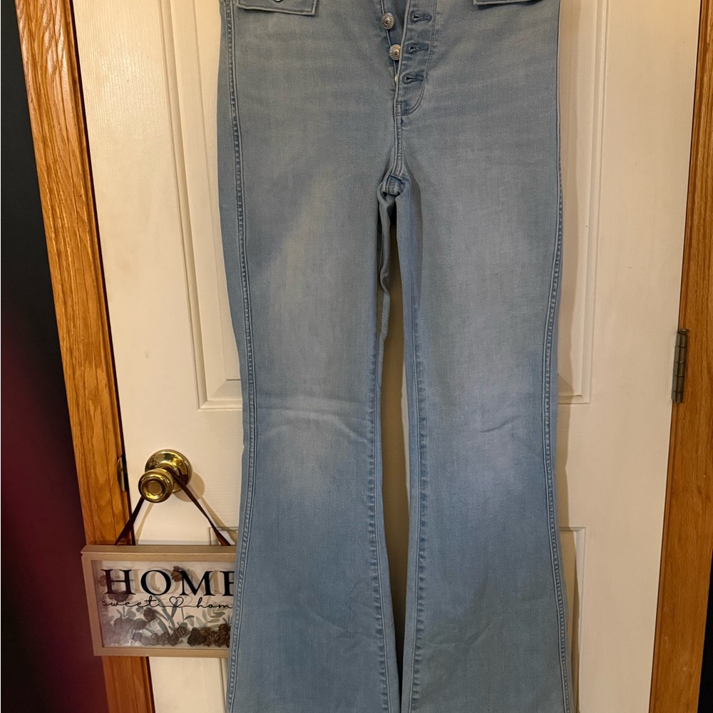 American Eagle Outfitters Blue Flare Jeans with Wide Leg long - Picture 6 of 6